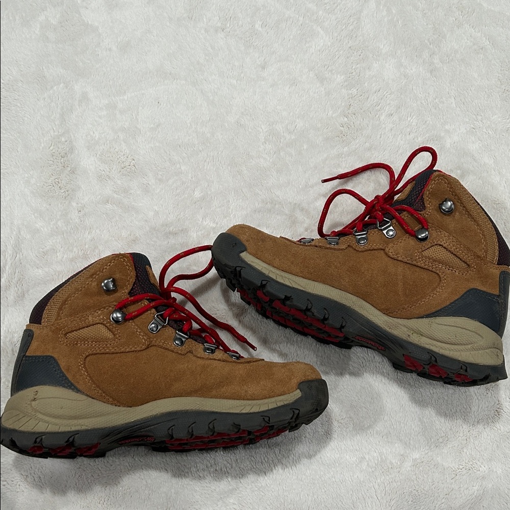 Columbia Newton Ridge Plus Waterproof Amped Hiking Boots - Picture 2 of 10